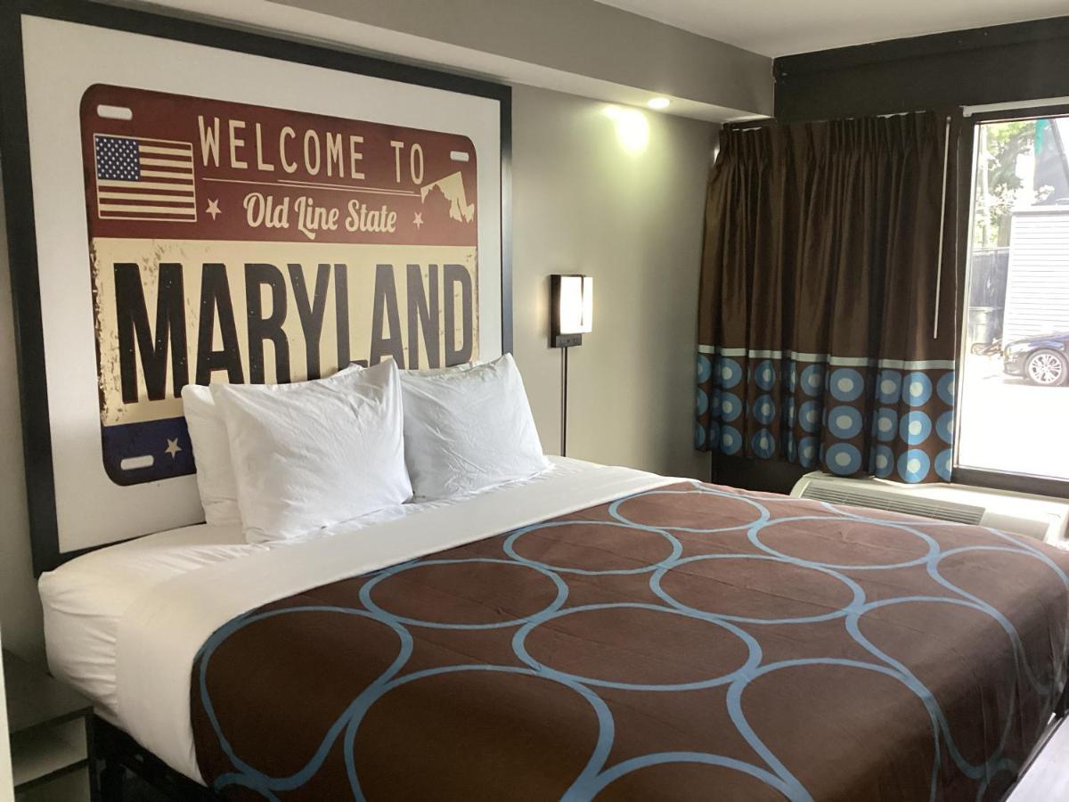 Super 8 By Wyndham Baltimore Northwest Windsor Mill Eksteriør billede